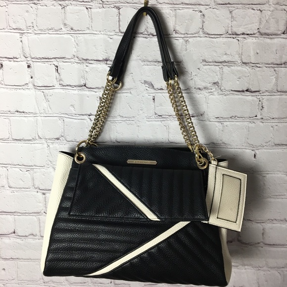 Steve Madden Quilted  Cream & Black Shoulder Purse - Picture 2 of 14